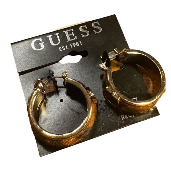 NWT Guess Gold-Tone Medium Animal-Print Faux Hair Logo Hoop Earrings, 1.5" - Picture 3 of 5
